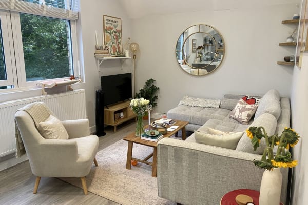 House sit in Liverpool, United Kingdom