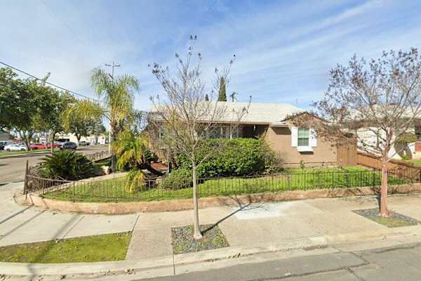 House sit in San Diego, CA, US