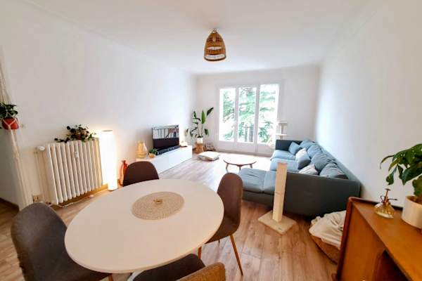 House sit in Nantes, France