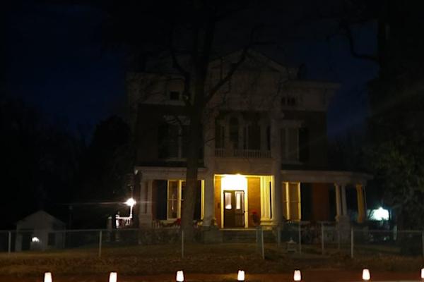 House sit in Alton, IL, US