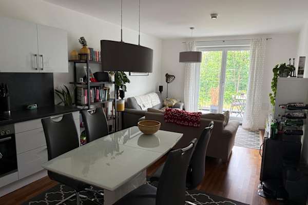 House sit in Munich, Germany