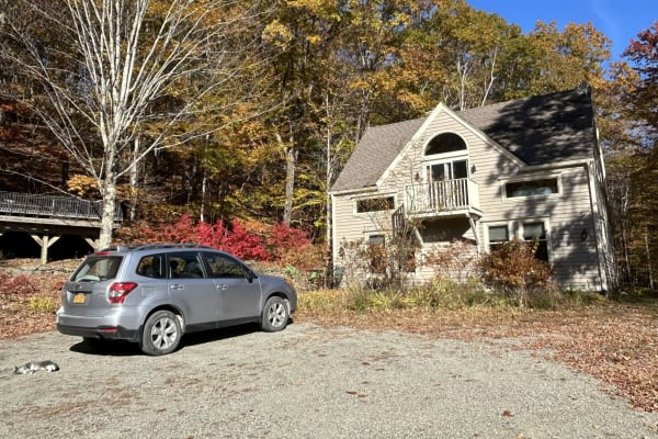 House sit in Williamstown, MA, US