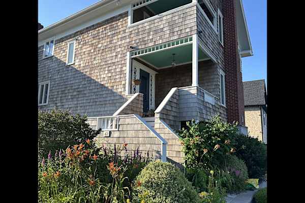 House sit in Patchogue, NY, US