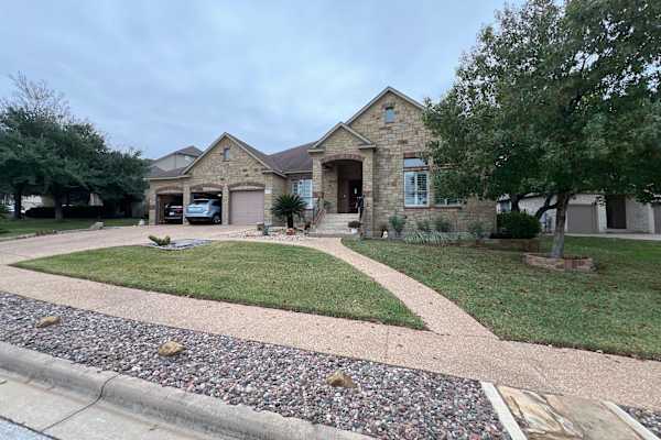 House sit in Cedar Park, TX, US