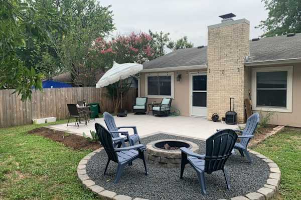 House sit in Austin, TX, US