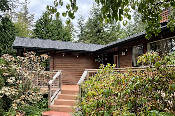 House sit in Freeland, WA, US