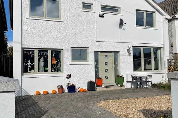 House sit in Greystones, Ireland