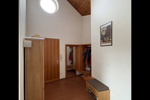House sit in Herzogenaurach, Germany