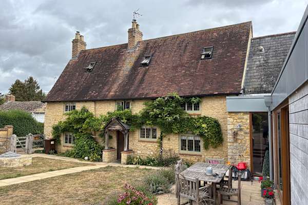 House sit in Buckingham, United Kingdom
