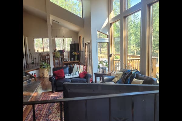 House sit in Cranbrook, BC, Canada