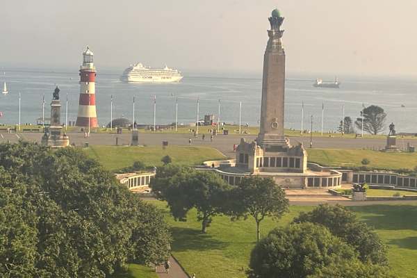 House sit in Plymouth, United Kingdom