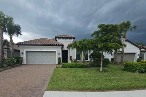 House sit in Estero, FL, US