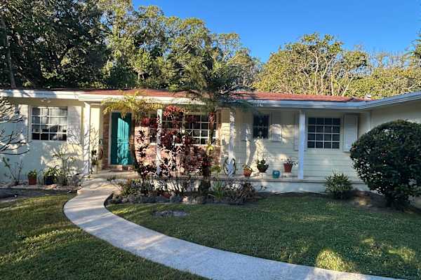 House sit in Miami, FL, US