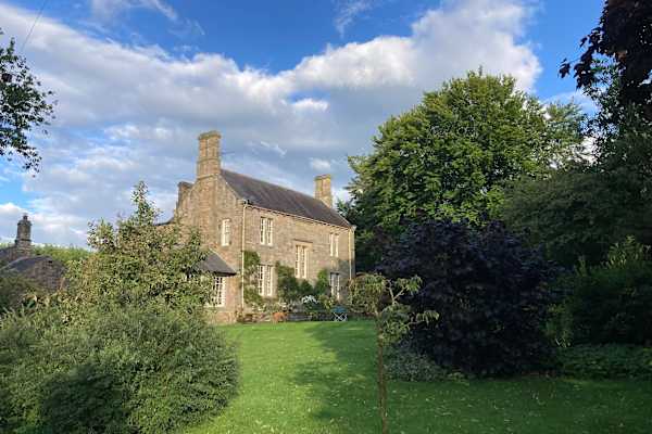 House sit in Carlisle, United Kingdom