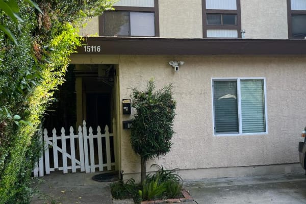 House sit in Sherman Oaks, CA, US