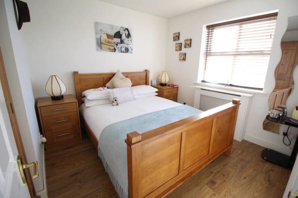 House sit in Croxley Green, United Kingdom