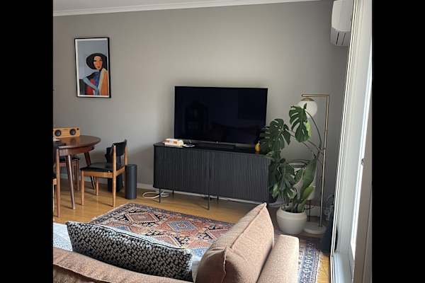 House sit in Melbourne, VIC, Australia