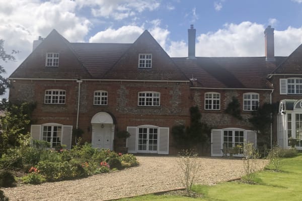 House sit in St Mary Bourne, United Kingdom