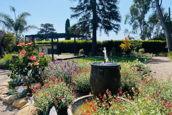 House sit in Santa Barbara, CA, US