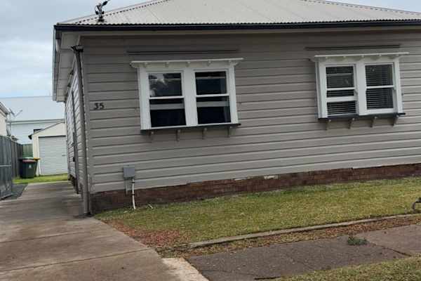 House sit in Newcastle, NSW, Australia