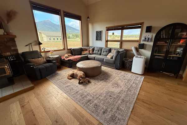 House sit in Flagstaff, AZ, US