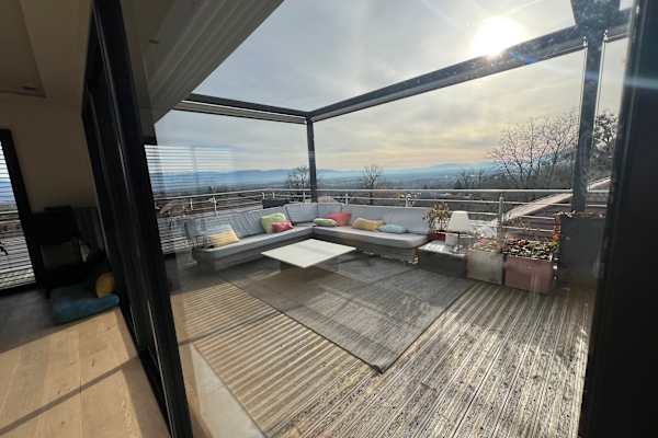 House sit in Gex, France