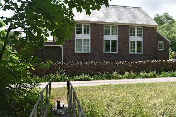 House sit in Trecastle, United Kingdom