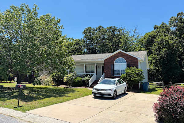 House sit in Concord, NC, US
