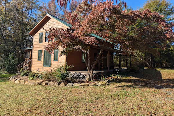 House sit in Hurdle Mills, NC, US