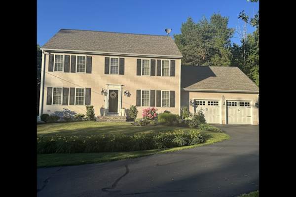 House sit in Hopkinton, MA, US