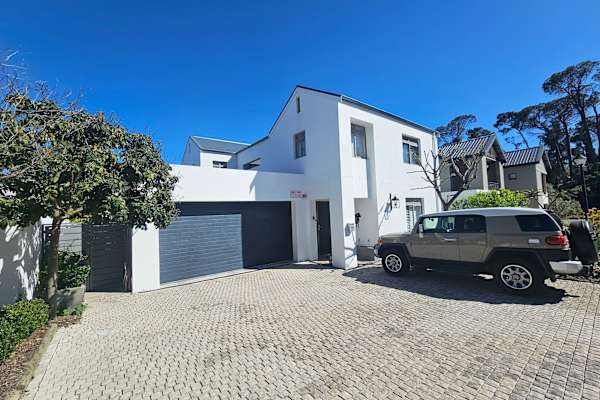 House sit in Stellenbosch, South Africa