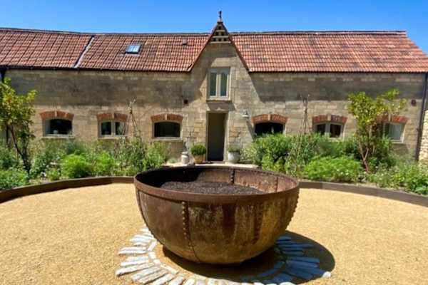 House sit in Chesterblade, United Kingdom