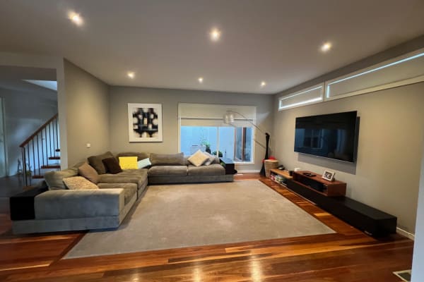 House sit in Melbourne, VIC, Australia