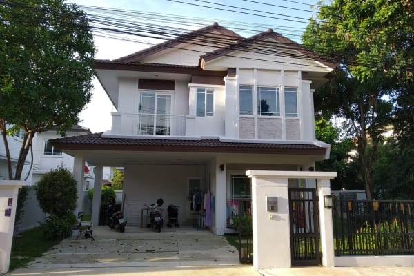 House sit in Chiang Mai, Thailand