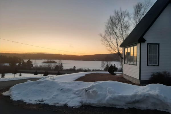 House sit in Lewisporte, NL, Canada