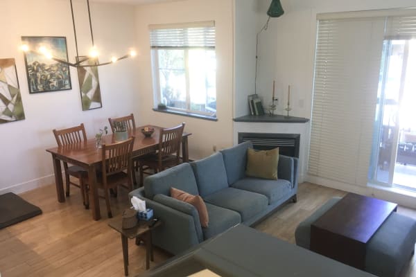 House sit in Langford, BC, Canada