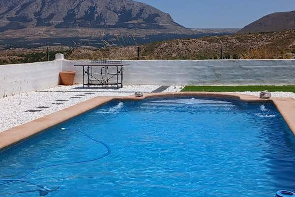 House sit in Freila, Spain