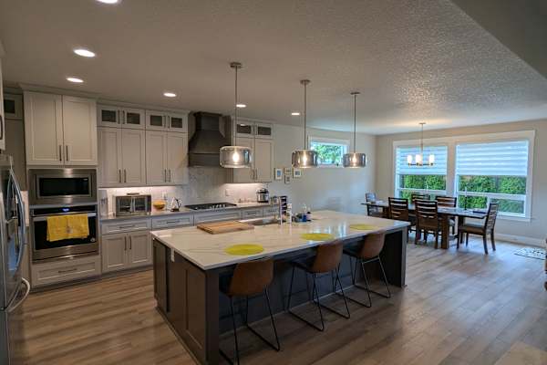 House sit in Vancouver, WA, US
