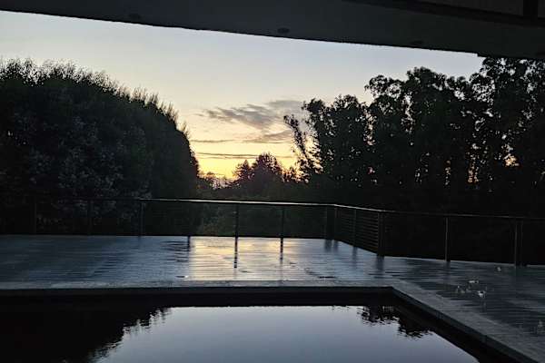 House sit in Sebastopol, CA, US