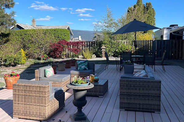 House sit in Summerland, BC, Canada