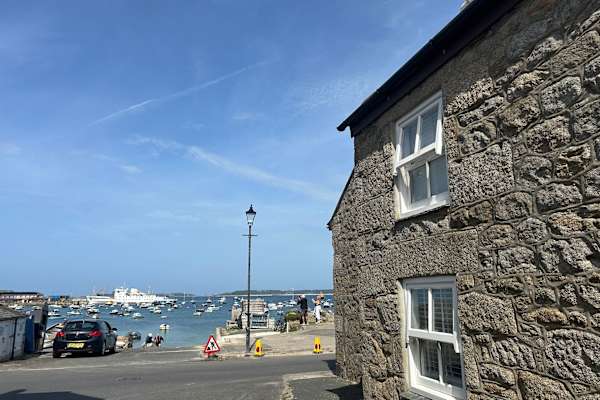 House sit in Hugh Town, United Kingdom