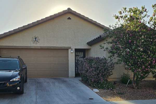 House sit in Valencia West, AZ, US