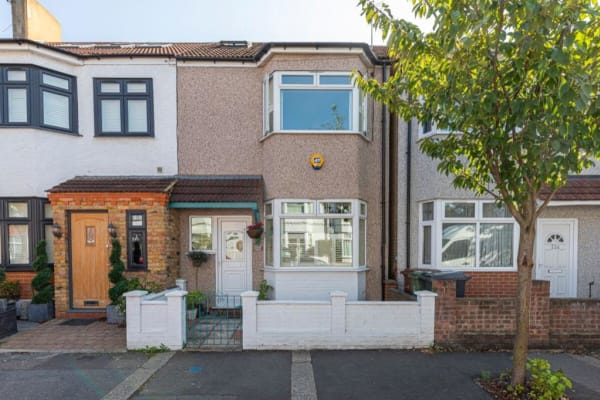 House sit in Walthamstow, United Kingdom