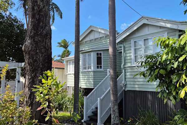 House sit in Brisbane, QLD, Australia
