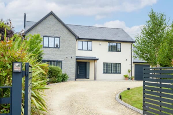 House sit in Castle Cary, United Kingdom