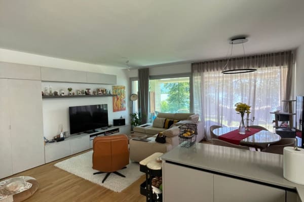 House sit in Muzzano, Switzerland