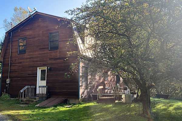 House sit in Northfield, VT, US