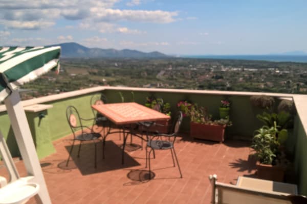 House sit in Minturno, Italy