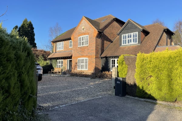 House sit in Beaconsfield, United Kingdom