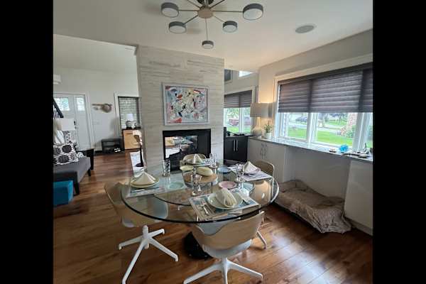House sit in Madison, WI, US